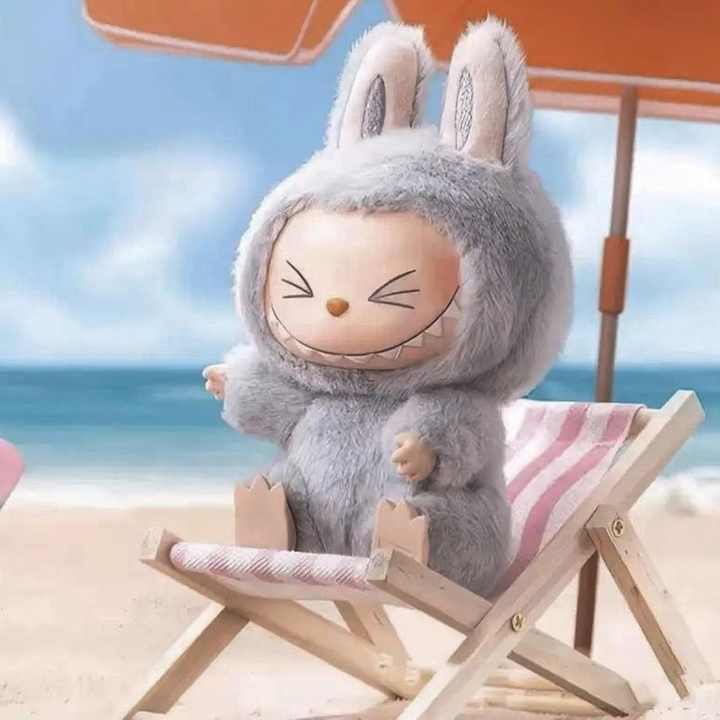 𝘼𝙢𝙖𝙣𝙖𝙝™ Labubu – Wild Cartoon-Style Keychain